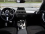 BMW 1-Serie 118i Sport Cruise Clima PDC LED 18'' M velgen + M-Stuur