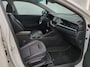 Kia Niro 1.6 GDi Hybrid ExecutiveLine / Schuifdak / Trekhaak / Navigatie / Airco-ecc./ 1/2Leder / Radio multimedia /