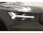Volvo XC40 P8 Recharge AWD R-Design [ Sagegreen ][ Panorama 360°cam Stoelverwarming ]