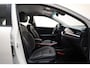 Kia e-Niro DynamicLine 64 kWh 3 fase [ Navi Adapt.cruise Camera ]