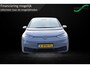 Volkswagen ID.3 First Plus 58 kWh | stoel & stuurverwarming | adaptieve cruise control | IQ light | sfeerverlichting |