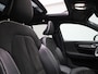Volvo XC40 Recharge P8 AWD R-Design | Panoramadak | Half-Leder | Navigatie | Camera | Climate Control | Stoel- Stuurverwarming | Lichtmetalen Velgen |