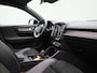 Volvo XC40 Recharge P8 AWD R-Design | Panoramadak | Half-Leder | Navigatie | Camera | Climate Control | Stoel- Stuurverwarming | Lichtmetalen Velgen |