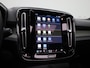 Volvo XC40 Recharge P8 AWD R-Design | Panoramadak | Half-Leder | Navigatie | Camera | Climate Control | Stoel- Stuurverwarming | Lichtmetalen Velgen |