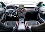 Mercedes-Benz GLA AMG 45 4MATIC | AMG Kuipstoelen | Leder/Alcantara | Stoelverwarming | Clima | 100% onderhouden |