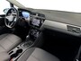 Volkswagen Touran 1.5 150pk TSI Highline 7p Rijstrookbehoudassistent 'Lane Assist' | Digital Cockpit | Panoramaschuif-kanteldak
