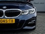 BMW 3-Serie 320e Business Edition Plus M | Individual Kleur | Rundleder | M-Sport pakket | Stoelverwarming | Laser LED | 19'' Lichtmetalen Velgen | LED Koplampen | Virtual Cockpit | Navigatie | Camera | Cruise Control | Climate Control