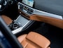 BMW 3-Serie 320e Business Edition Plus M | Individual Kleur | Rundleder | M-Sport pakket | Stoelverwarming | Laser LED | 19'' Lichtmetalen Velgen | LED Koplampen | Virtual Cockpit | Navigatie | Camera | Cruise Control | Climate Control