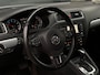 Volkswagen Jetta 1.4 TSI 150PK Hybrid Highline Leer Schuifdak Camera LED