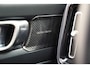 Volvo XC40 Recharge P8 AWD R-Design 3-Fase [ Panorama HarmanKardon Navi Camera ]