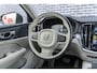 Volvo V60 Plug-in Hybrid T6 AWD Inscription Expression | Lederen bekleding | Panoramadak | Stoel- en stuurwielverwarming | Adaptive cruise control | Dode hoek detectie BLIS | 19 inch velgen | Elektrische stoelverstelling | Gelamineerde zijruiten |