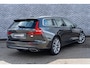 Volvo V60 Plug-in Hybrid T6 AWD Inscription Expression | Lederen bekleding | Panoramadak | Stoel- en stuurwielverwarming | Adaptive cruise control | Dode hoek detectie BLIS | 19 inch velgen | Elektrische stoelverstelling | Gelamineerde zijruiten |