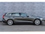 Volvo V60 Plug-in Hybrid T6 AWD Inscription Expression | Lederen bekleding | Panoramadak | Stoel- en stuurwielverwarming | Adaptive cruise control | Dode hoek detectie BLIS | 19 inch velgen | Elektrische stoelverstelling | Gelamineerde zijruiten |