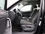 Volkswagen Tiguan Allspace 1.5 TSI Comfortline Business 7-Persoons | Automaat | Trekhaak | Apple Carplay/Android Auto | Panoramadak | Climate Control | Parkeersensoren | Lichtmetalen Velgen |