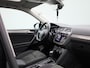 Volkswagen Tiguan Allspace 1.5 TSI Comfortline Business 7-Persoons | Automaat | Trekhaak | Apple Carplay/Android Auto | Panoramadak | Climate Control | Parkeersensoren | Lichtmetalen Velgen |