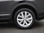 Volkswagen Tiguan Allspace 1.5 TSI Comfortline Business 7-Persoons | Automaat | Trekhaak | Apple Carplay/Android Auto | Panoramadak | Climate Control | Parkeersensoren | Lichtmetalen Velgen |