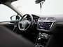 Volkswagen Tiguan Allspace 1.5 TSI Comfortline Business 7-Persoons | Automaat | Trekhaak | Apple Carplay/Android Auto | Panoramadak | Climate Control | Parkeersensoren | Lichtmetalen Velgen |