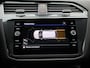 Volkswagen Tiguan Allspace 1.5 TSI Comfortline Business 7-Persoons | Automaat | Trekhaak | Apple Carplay/Android Auto | Panoramadak | Climate Control | Parkeersensoren | Lichtmetalen Velgen |