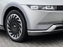 Hyundai Ioniq 5 Lounge 73kWh Automaat / 1.600 kg trekgewicht / 8 jaar Batterijgarantie / Accu SoH 97,4 % / CCS snelladen / Warmtepomp / HUD / Camera 360° / Leder / Panorama dak / Elektrische stoelen & klep / Navigatie / Stuur-, stoel- & achterbankverwarming / 20" LM wielen /