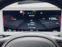 Hyundai Ioniq 5 Lounge 73kWh Automaat / 1.600 kg trekgewicht / 8 jaar Batterijgarantie / Accu SoH 97,4 % / CCS snelladen / Warmtepomp / HUD / Camera 360° / Leder / Panorama dak / Elektrische stoelen & klep / Navigatie / Stuur-, stoel- & achterbankverwarming / 20" LM wielen /