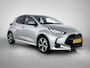 Toyota Yaris 1.5 Hybrid 115 Dynamic | BTW Voertuig | Stoelverwarming | Draadloos laden |