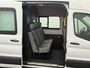 Ford Transit 2.0TDCi 130PK L3H2 Dubbele Cabine | 7-Persoons | Navigatie | Camera | Airco | Cruise | 2800Kg Trekhaak