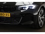 BMW 3-Serie 318i | M SPORT / TRAVEL- PACK | KANTELDAK | STOELVERWARMING | DAB | APPLE | 19"