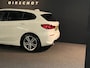 BMW 1-Serie 118i Executive Edition Led/ Carplay/ Navi/ Shadowline/ PDC/ Clima/ Cruise control