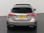 Mercedes-Benz A-klasse 180 Business Solution AMG | Night | Panoramadak | Widescreen | Stoelverwarming | Sfeerverlichting |