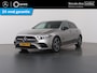 Mercedes-Benz A-klasse 180 Business Solution AMG | Night | Panoramadak | Widescreen | Stoelverwarming | Sfeerverlichting |
