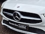 Mercedes-Benz CLA 180 Business Solution Luxury | Panoramadak | Sfeerverlichting | Achteruitrijcamera | Widescreen | Cruise Control | Stoelverwarming | LED verlichting