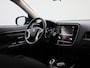 Mitsubishi Outlander 2.4 PHEV Pure | APPLE CARPLAY | ACHTERUITRIJCAMERA | CRUISE CONTROL | STOELVERWARMING | CLIMATE CONTROL | TREKHAAK |