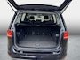 Volkswagen Touran 1.2 TSI Highline 7p / Trekhaak / Adaptieve cruise control / Navigatie / Stoelverwarming / Clima voor & Achter /