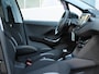 Peugeot 208 1.2 PureTech Style Pack Plus Automaat | Pano-dak | Clima | Cruise