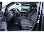 Volkswagen Golf 1.5 eHybrid 204pk DSG Life Edition | SoH 100% | Panoramadak | Trekhaak | Stoel/Stuurverwarming