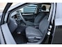 Volkswagen Golf 1.5 eHybrid 204pk DSG Life Edition | SoH 100% | Panoramadak | Trekhaak | Stoel/Stuurverwarming