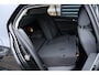 Volkswagen Golf 1.5 eHybrid 204pk DSG Life Edition | SoH 100% | Panoramadak | Trekhaak | Stoel/Stuurverwarming