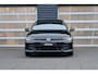 Volkswagen Golf 1.5 eHybrid 204pk DSG Life Edition | SoH 100% | Panoramadak | Trekhaak | Stoel/Stuurverwarming
