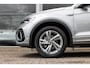 Volkswagen T-Roc 1.5 TSI 150pk R-Line Edition | Matrix-LED | 17" Velgen
