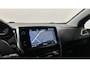 Peugeot 208 1.2 PureTech Signature TREKHAAK NAVI CARPLAY.