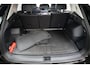 Volkswagen Tiguan 1.5 eTSI 110 kW Life 150pk | Trekhaak | Dodehoekdetectie | Park assist | Camera achter | Keyless | Koplampen | Navigatie | 17"LMV