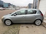 Opel Corsa 1.4-16V Cosmo/5drs/nap/3e EIG/ dealeronderhouden/1jaar apk//pdc/airco/zeer nette auto.
