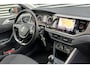 Volkswagen Polo 1.0 TSI Comfortline / Nederlandse Auto / BTW Auto / Adaptieve Cruise Control / Navigatie / Apple Car Play / Alarm klasse III / Midden Armsteun Voor /Airconditioning / Donker Getint Glas vanaf de B-style