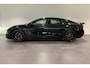 Lotus Emeya Base 102 kWh | Trekhaak | Intelligent Glazendak | KEF audio |  Alcantara Stuurwiel | Leder/Alcantara | 350 Kw DC snelladen | Head Up Display | 22" inch lichtmetalen velgen met rode remklauwen |