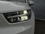 Volvo XC40 1.5 T2 Momentum | Cruise Control | Camera | Trekhaak | Stoelverwarming | Climate | Parkeersensoren Voor + Achter |