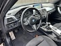 BMW 3-Serie 316i Executive M uitgevoerd