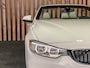 BMW 4-Serie Cabrio 435i High Executive 306PK Automaat | NEKVERWARMING | STOELVERWARMING | STUURVERWARMING | CAMERA | KEYLESS | HEAD-UP |