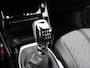 Peugeot 2008 Allure 1.2 PureTech 100PK Navigatie, Achteruitrijcamera, Parkeersensoren, Apple Carplay, Android Auto, Lichtmetalen velgen