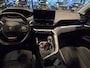 Peugeot 3008 1.2 PureTech Active Pack Business / Trekhaak / Carplay