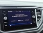 Volkswagen T-Roc 1.5 TSI R-Line | Carplay | Camera | Parkeerhulp | Trekhaak | Elek. Achterklep |